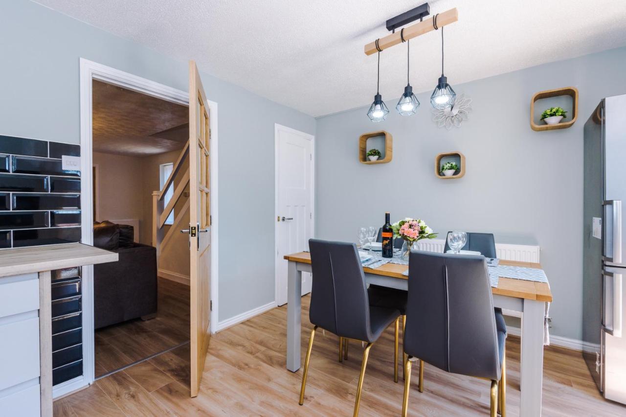 Stylish 4 Bedroom Home Close To Manchester City Centre المظهر الخارجي الصورة